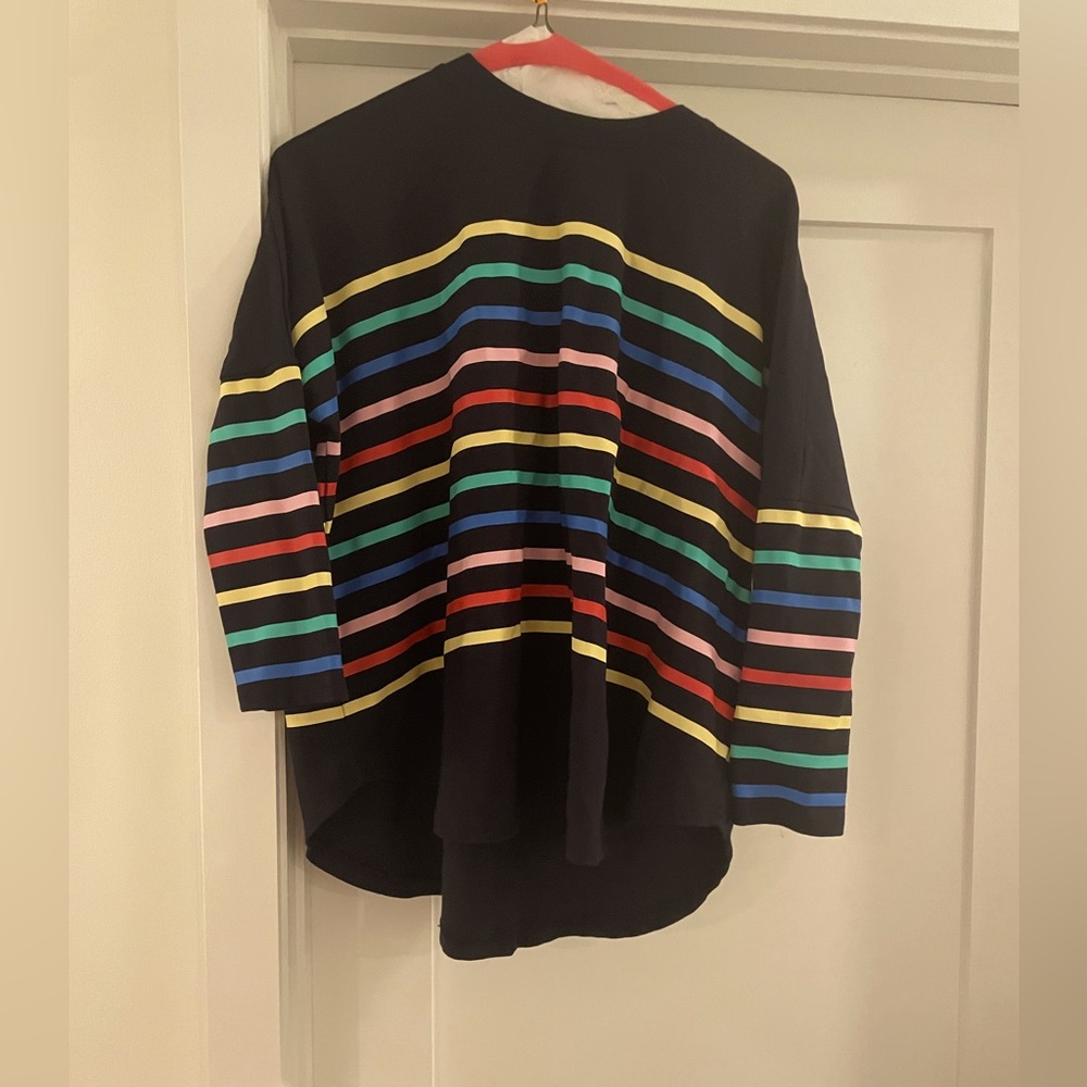 Pomander place top from Tuckernuck. One size. Navy. Adorable. Worn once